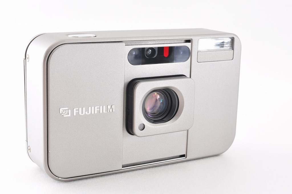 富士フイルム FUJIFILM CARDIA mini TIARA Near Mint】Fuji Fujifilm Cardia Mini Tiara Zoom Point & Shoot 35mm